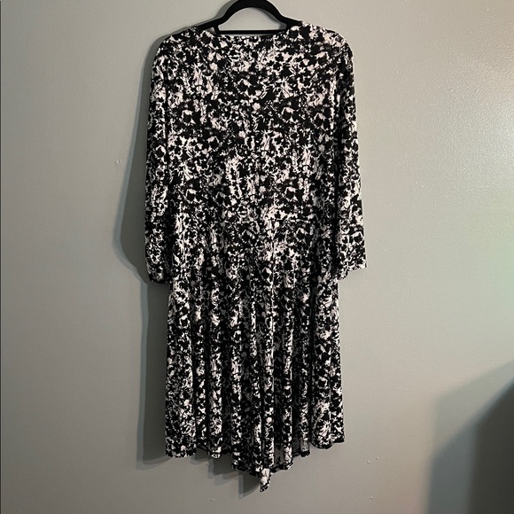 Simply Vera Vera Wang Black and White Patterned Dress  XL - Picture 3 of 9